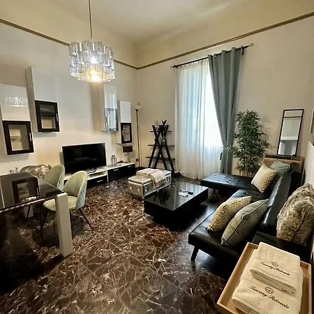 Miraflorence Guest house 4*
